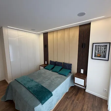 Riverside Apartment *