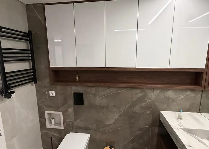 Riverside 波瓦圣塔伊里亚