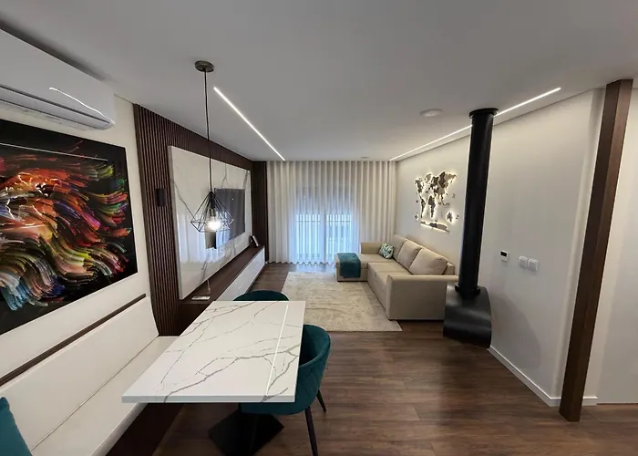 Riverside 波瓦圣塔伊里亚