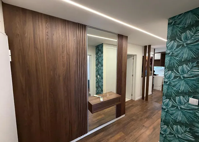 Riverside דירה *