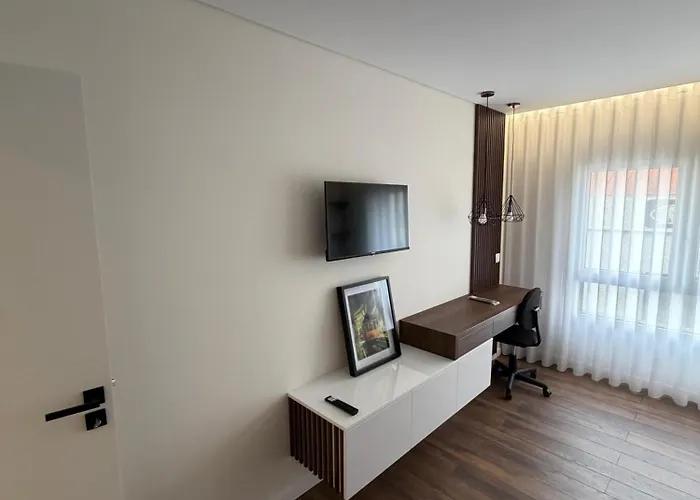 Riverside דירה *